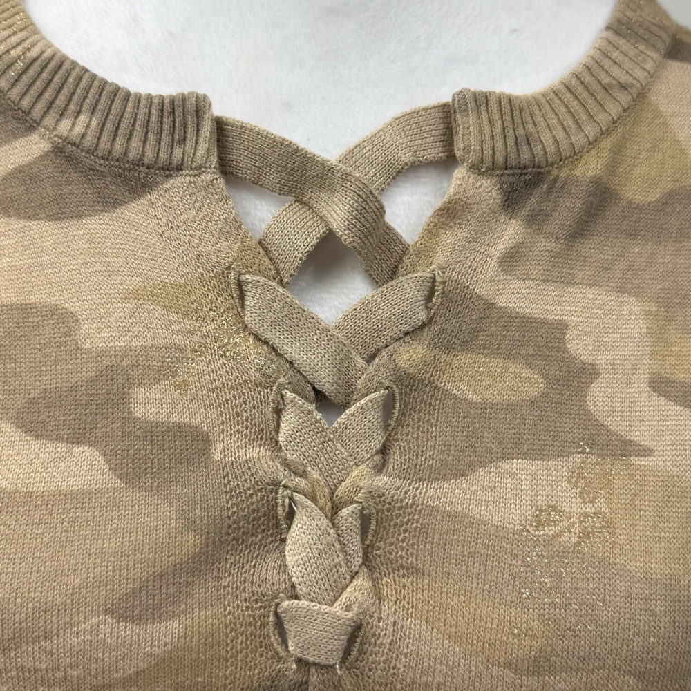 Democracy Beige Camo Criss-Cross Neckline Long Sleeve Knit Top Banded Hem Size L - Picture 6 of 12